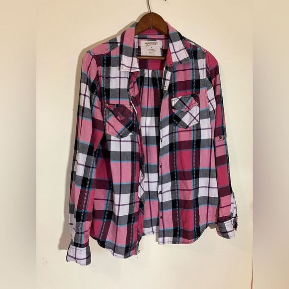 Arizona Jean Company Tops - Arizona Jeans, plaid shirt, women’s size medium, excellent condition